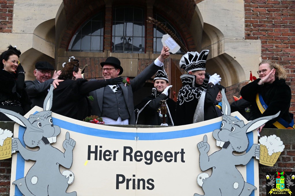 ../Images/Boerenbruiloft gemeentehuis 2023 090.jpg